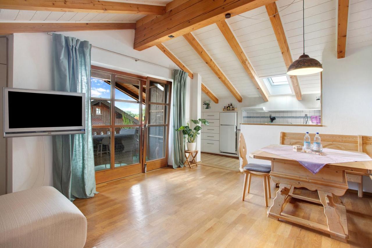 Josys Ferienwohnung Gstadt am Chiemsee Luaran gambar